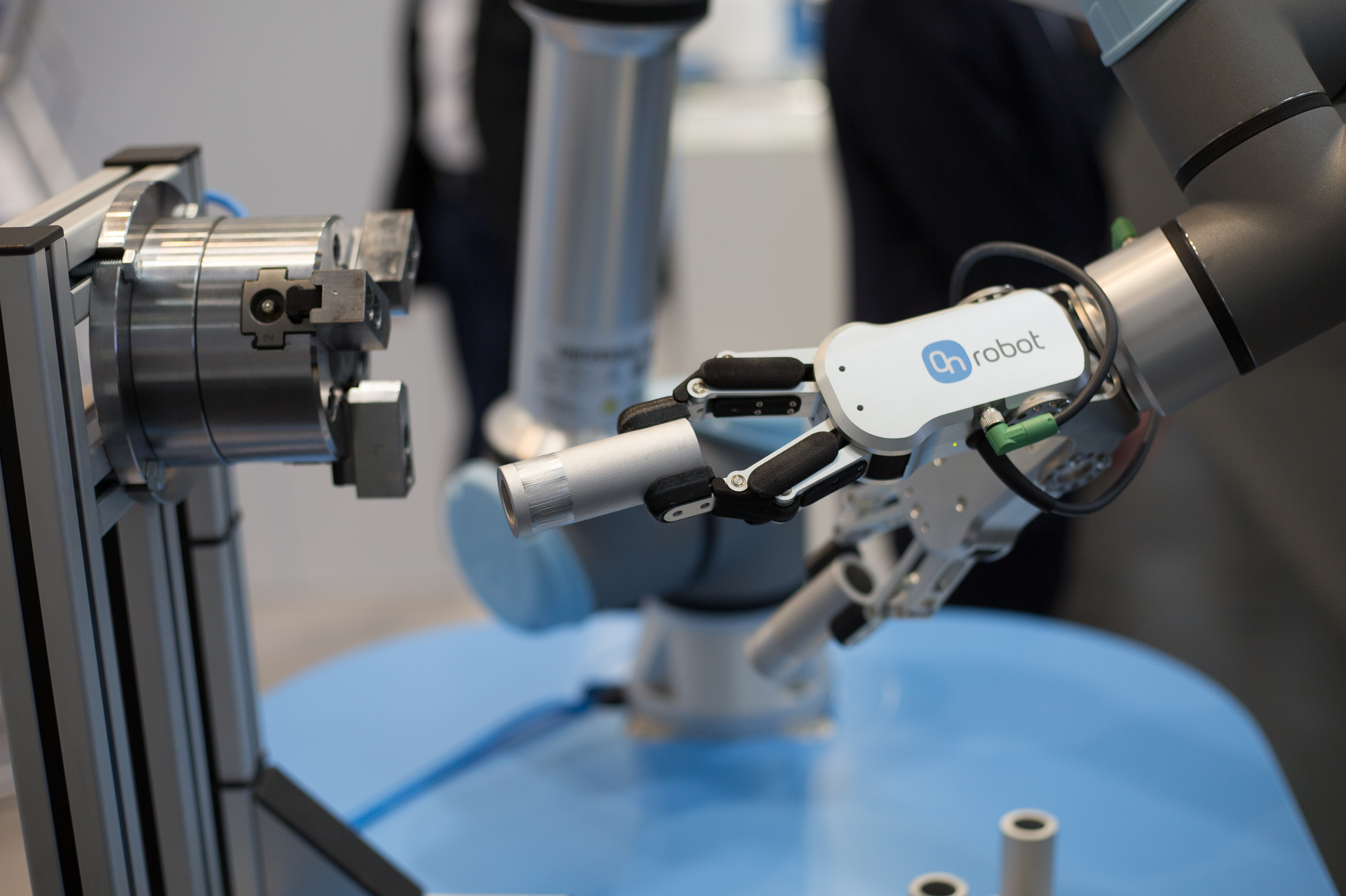 Photo courtesy of OnRobot Electric grippers are replacing pneumatic ones even though electric ones cost more because they can be controlled by software to generate needed data. Photo credit: OnRobot
