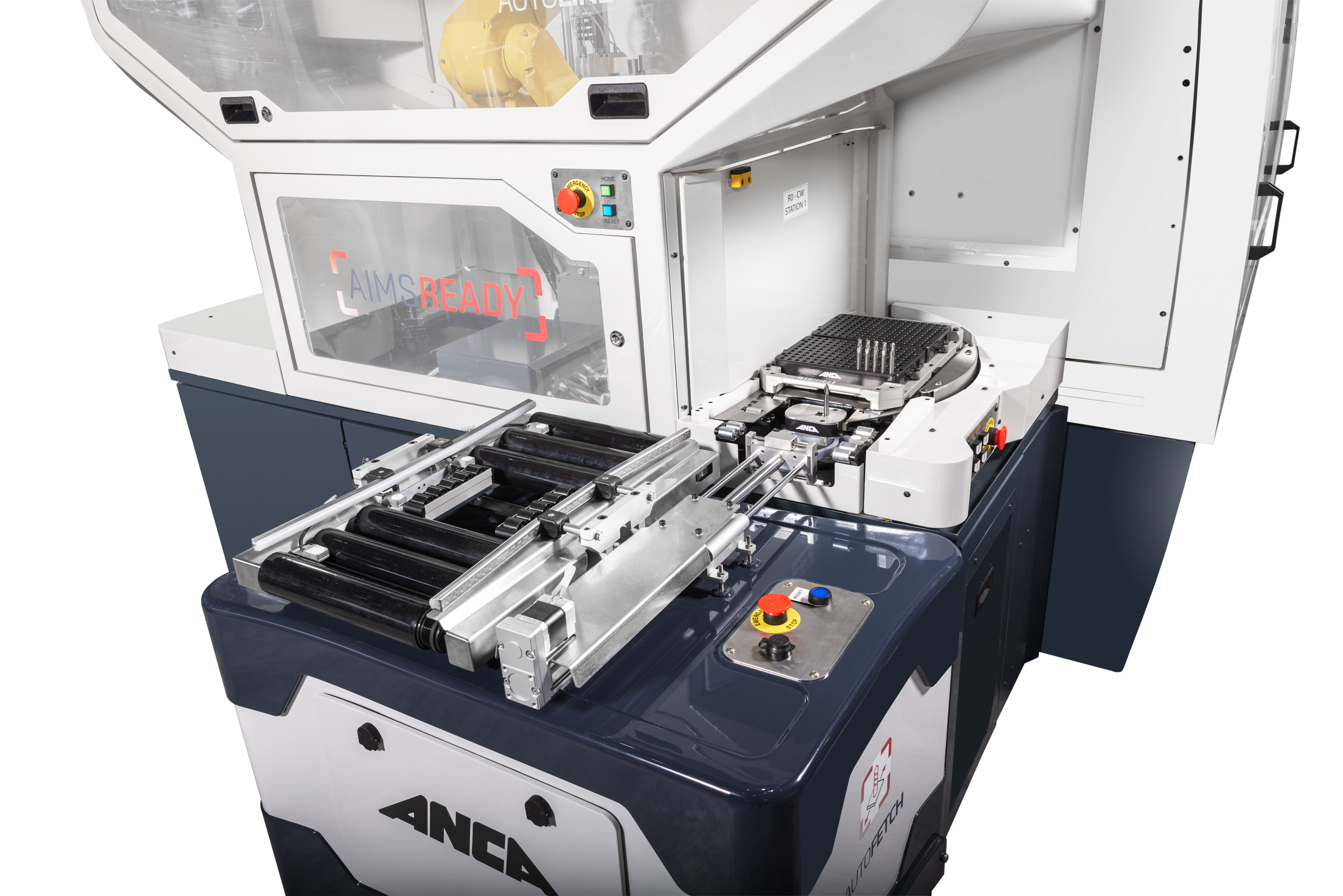 AIMS AutoFetch robot transfers materials between integrated processes.jpg