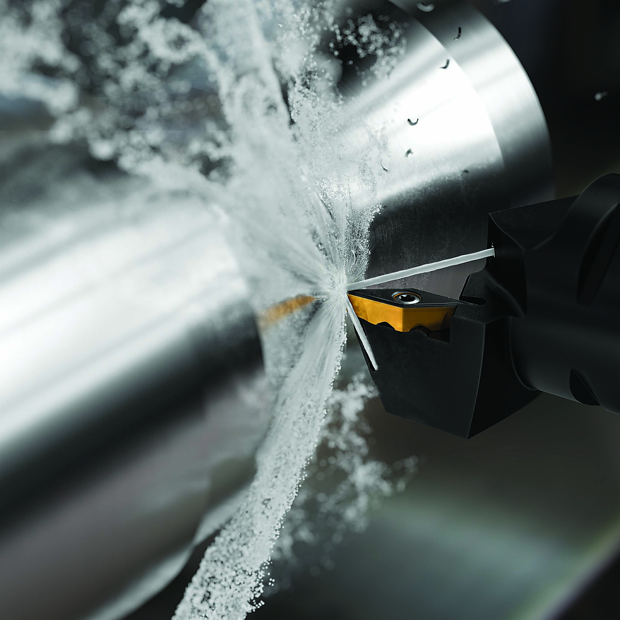 With advances in quick-change design, toolholders can use high-pressure jets to deliver coolant, which not only cools the cutting tip but helps break chips and improve chip evacuation.