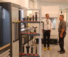 ZOLLER Inc. President Alexander Zoller (left) discusses the Smart Factory ZOLLER holds successful Open House & Innovations Days event