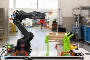 Education Robot Makes Hands-On Experiences Accessible for Educators and Students