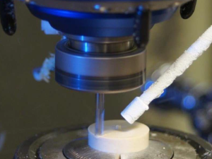 CryoCut Vista provides “precision temperature control” in a 100% dry machining environment.