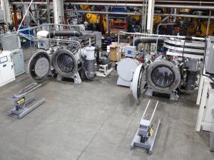 Solar Manufacturing ships two all-metal hot zone furnaces