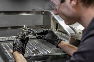 The lab’s key piece of equipment, DMG MORI’s LASERTEC 30 SLM U.S. LASERTEC 30 SLM US.