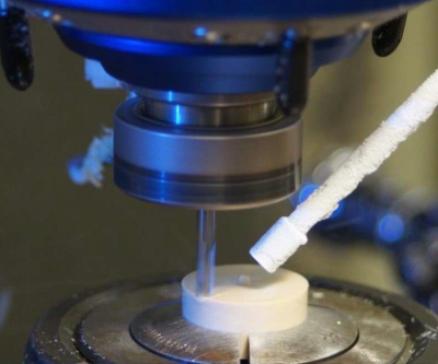 CryoCut Vista provides “precision temperature control” in a 100% dry machining environment.