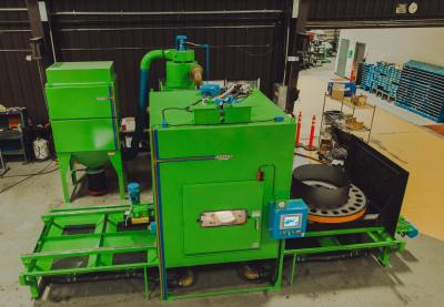 Automated Tire Mold Cleaning System With Three Axes of Movement Automated Tire Mold Cleaning System