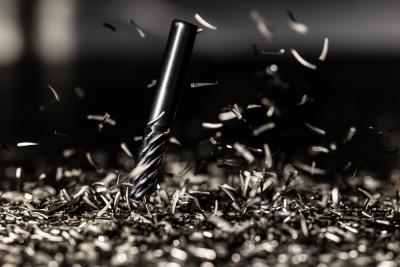 VariMill Chip Splitters High-Performance End Mill Improves Chip Evacuation in Dynamic Milling Operations