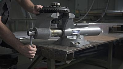 Mechanics Pro Vise