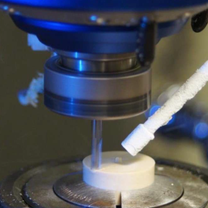 CryoCut Vista provides “precision temperature control” in a 100% dry machining environment.